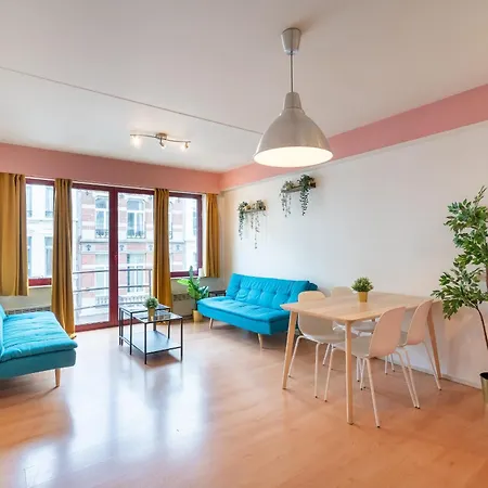 Apartman Bright And