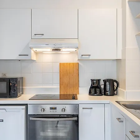 Bright And Apartman *