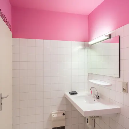 Bright And Apartman
