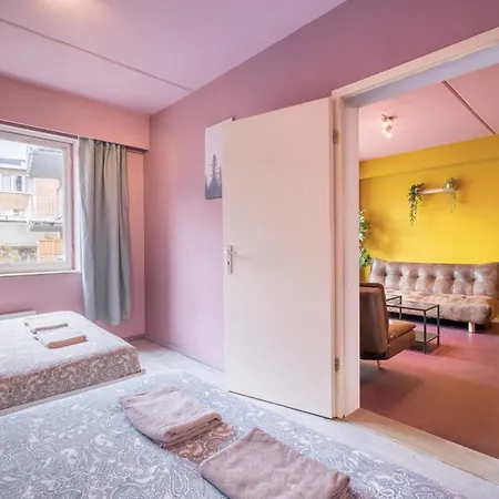 Apartman Bright And *