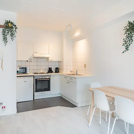 Bright And Apartman